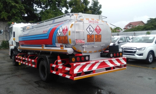 ดาวน์  55,000 รถถังน้ำมัน 6,000 ลิตร พร้อมมิตเตอร์หัวจ่ายไกรสร 091-7838676