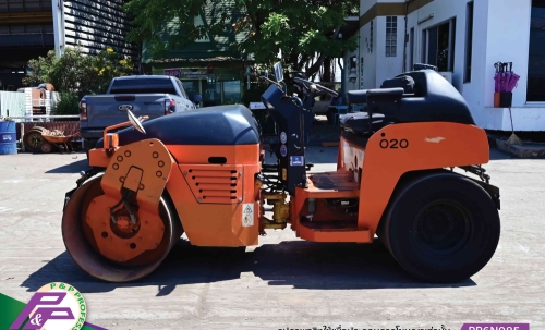 ขายรถบด HITACHI CC150C-2 รถบดหน้าเหล็ก-หลังยาง เทียบเท่า SAKAI TW502 เอวอ่อน ชั่วโมงน้อย มือสองสภาพดี นำเข้าจากญี่ปุ่น โดย P&P Pro
