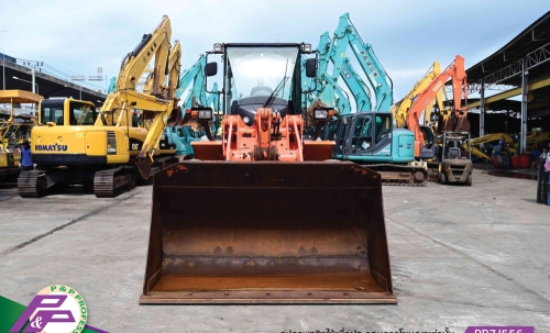 รถตัก HITACHI ZW140-5B รุ่นใหม่ เทียบเท่า 924K และ WA200-7 ห้องเก๋ง มือสองสภาพดี นำเข้าจากญี่ปุ่น โดย P&P Pro