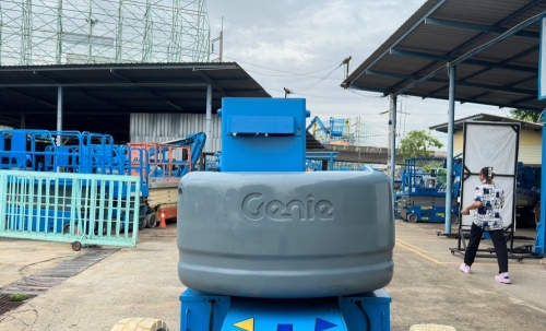 รถกระเช้า Boom Lift Genie Z45-25