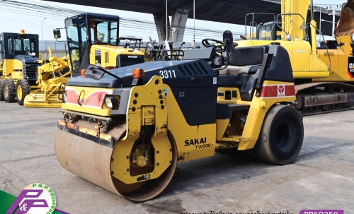 ขายรถบด SAKAI TW502-1 รถบดหน้าเหล็ก-หลังยาง รุ่นใหม่ เอวอ่อน ชั่วโมงน้อย มือสองสภาพดี นำเข้าจากญี่ปุ่น โดย P&P Pro