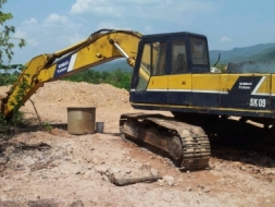 ขายรถ backhoe ราคาถูก