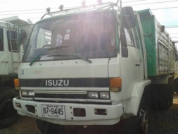 ขายดั้ม2เพลา ISUZU ROCKY 175แรง เครื่องดี แคชซีสวย พ.เพาเวอร์ เบรกทิฟฟี่ ภายในสวย แอร์เย็น สภาพพร้อม