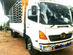 ต้องการขาย รถหกล้อ HINO MEGA 5.50 เมตร