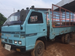 พิเศษ 165,000 บาท ISUZU NKR ประกอบ เครื่อง 4BD1-115 แรง เล่มทะเบียน ม.79