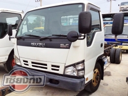 รถบรรทุก ISUZU NPR ตาเพชร