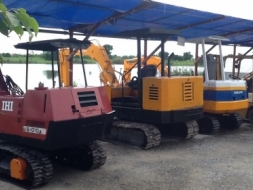 Komatsu pc50uu-1 สภาพดีมากเก่าญี่ปุ่นเพิ่งเข้ามา ราคาไม่แพงครับ