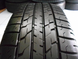 ยาง Bridgestone 205/65/15 ผลิตปี 2014 ดอกสวย พร้อมใช้ 1 ชุด ราคา 3,800 บาท /ใส่ ถ่วง ฟรีค่ะ