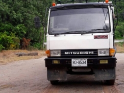 ขาย MISUBISHI FUSO FN 527, 195 แรงม้า เจ้าของขายเอง