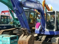 ขายรถแบคโฮ KOMATSU PC78US-5 สภาพสวยพร้อมใช้งาน