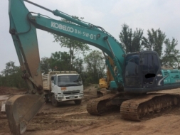 KOBELCO 1,780,000 บาท SK200 Mark8 YN12 ทำงาน 8,870 ชั่วโมง เอกสารเล่มทะเบียน