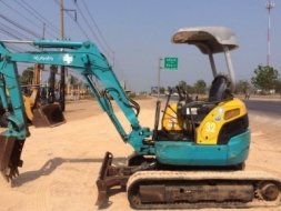 ขายรถแบคโฮ KUBOTA U30-3 ปี 2004 คอลโทรลสั้น(ขนาด 3 ตัน) 1XXX ชม. รถนอกนำเข้าเอง มีVDOการทำงานครับ