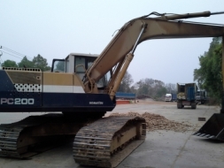 ขาย ไม่ค่อยได้ใช้ PC200-5 komatsu