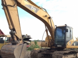 ขาย Cat320c เล่มทะเบียน มี 2 คัน 18000 ชม ดูได้ที่ลาดหลุมแก้ว