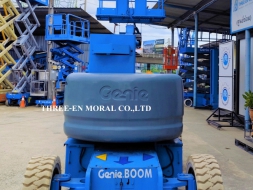 รถกระเช้า Boom Lift Genie Z-45/25